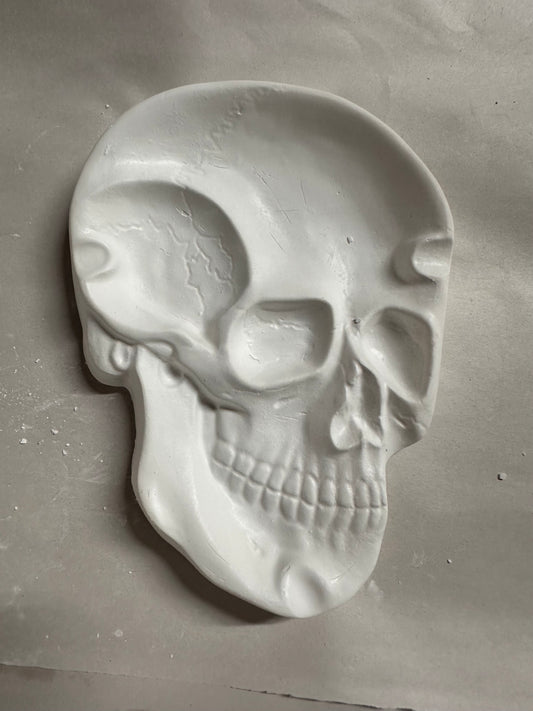 Skull plaque