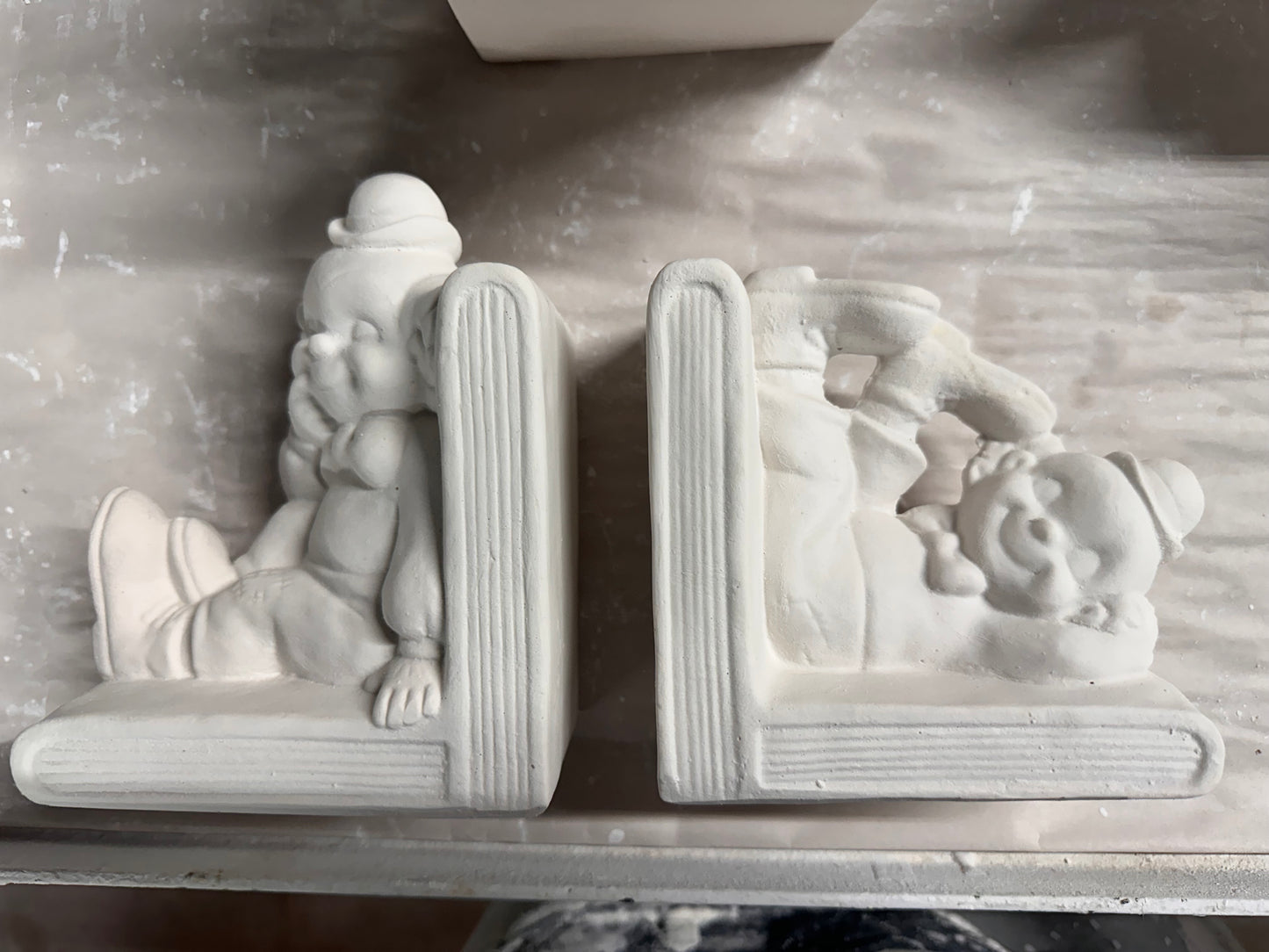 Clown bookend set